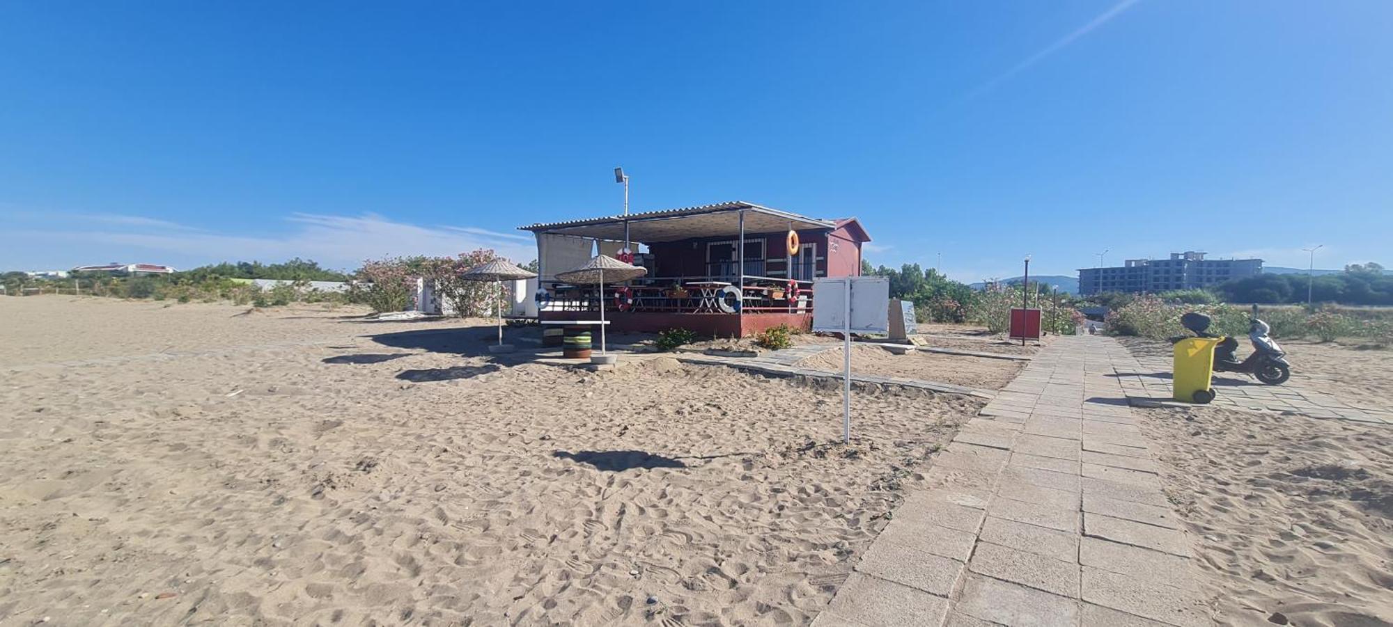 Triblex Villa I Private Beach I Walking Distance To The Sea 300 Meters Side Exterior photo